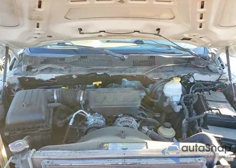 2011 Dodge Ram 1500 z USA, uszkodzony, nr VIN 1D7RB1CP4BS580432